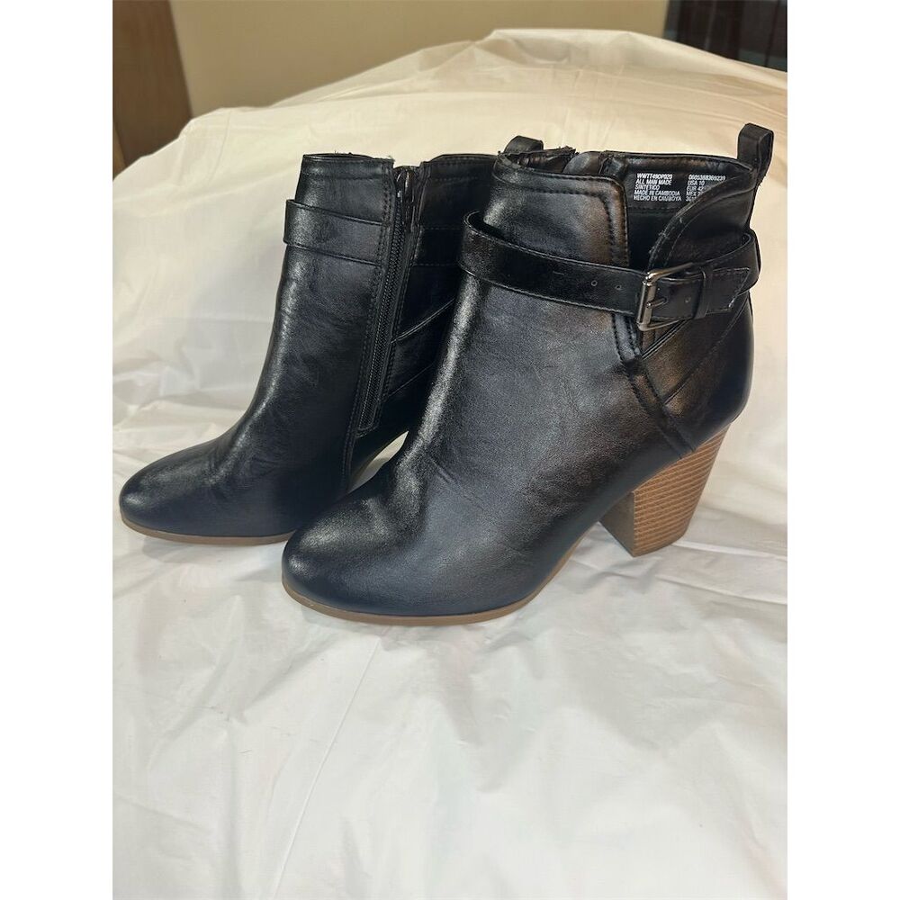 Time and Tru Women's Black Ankle Booties Size 10W with Side Zipper